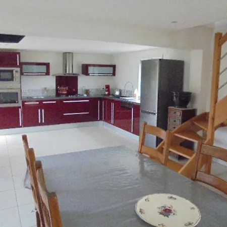 Holiday home Des Etangs Nesle-Normandeuse